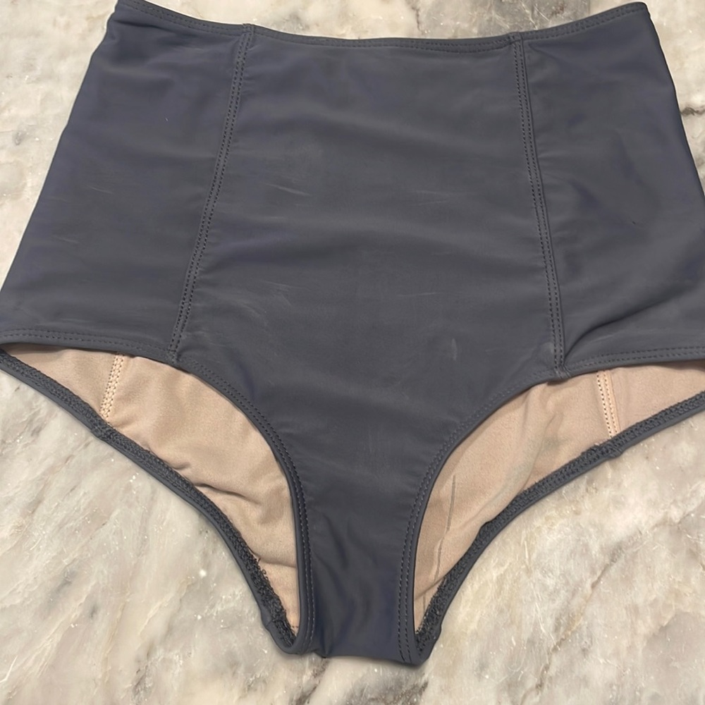 EUC Kortni Jeane Bottoms